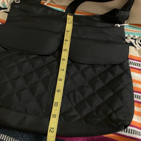 Travelon anti theft Crossbody bag - Picture 9 of 9